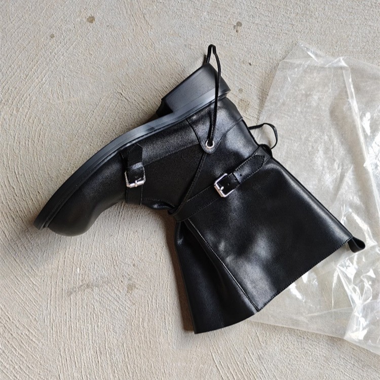 Sepatu Bot Retro Setengah Beti - Leather Classic Strap ulasan dan harga