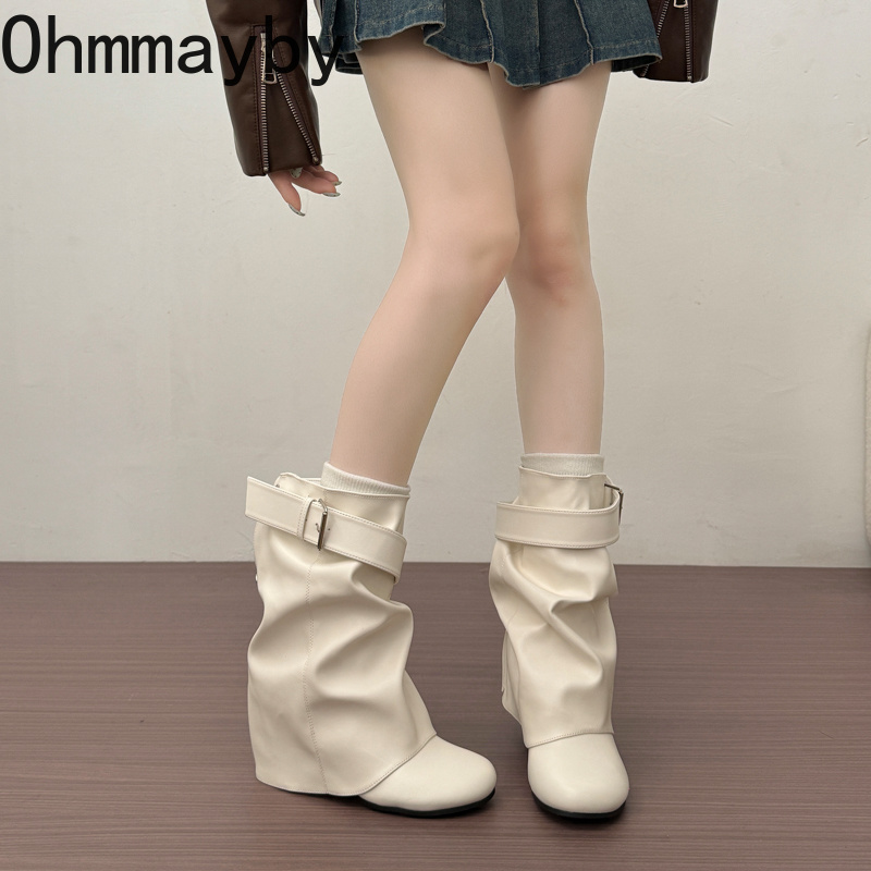 Sepatu Bot Kulit Wanita Model  - Leather Classic Strap ulasan dan harga